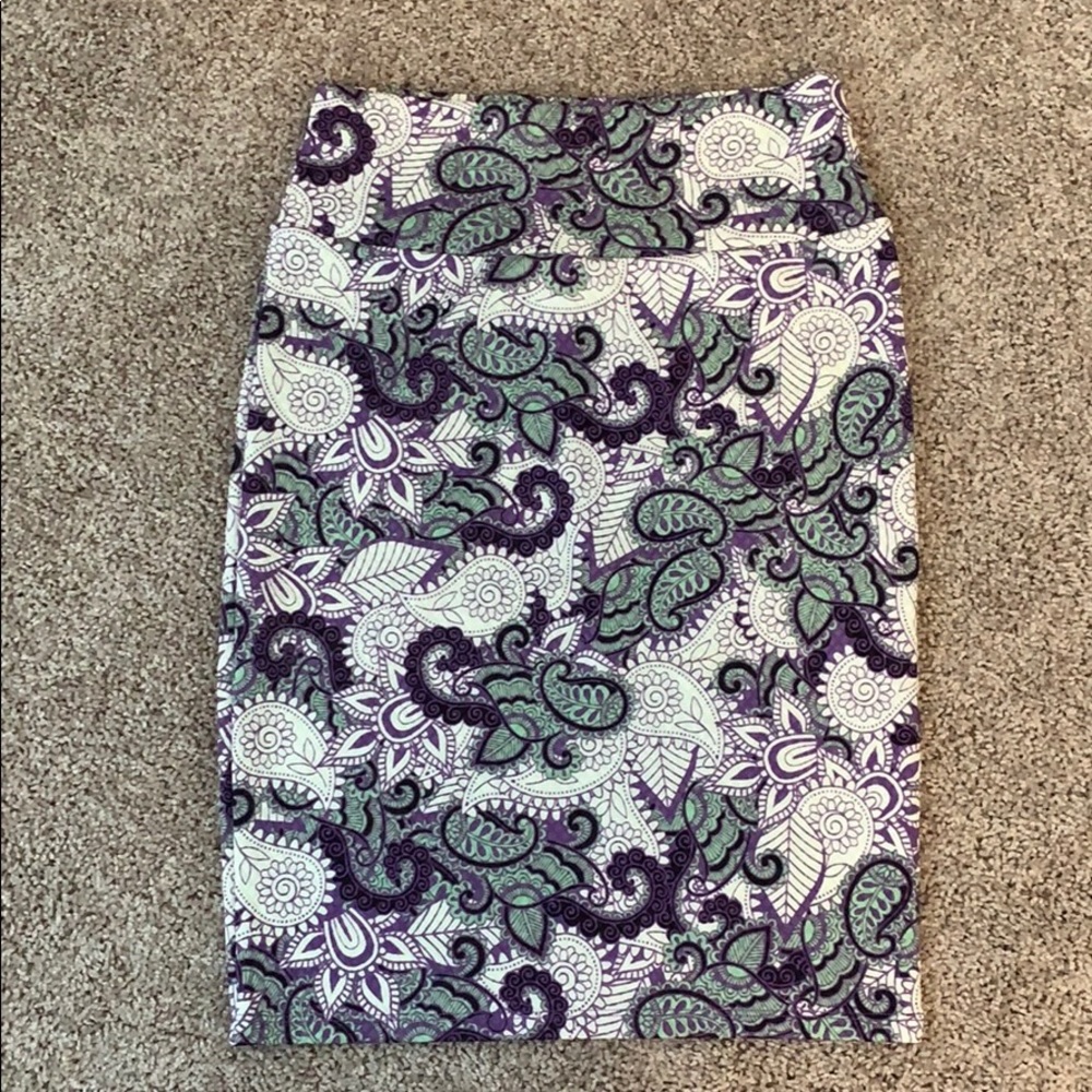 Lularoe Cassie Pencil skirt size small worn once